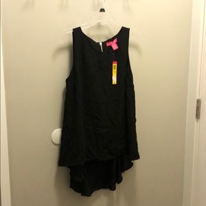 Black tank top